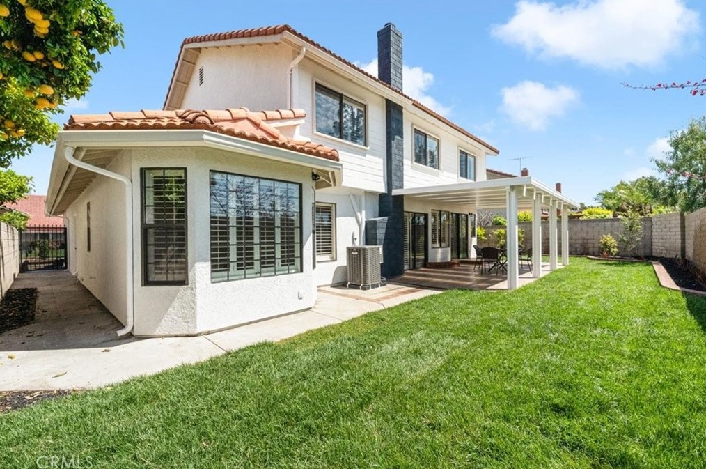 12526 Inglenook Ln, Artesia CA  90703-7837 exterior