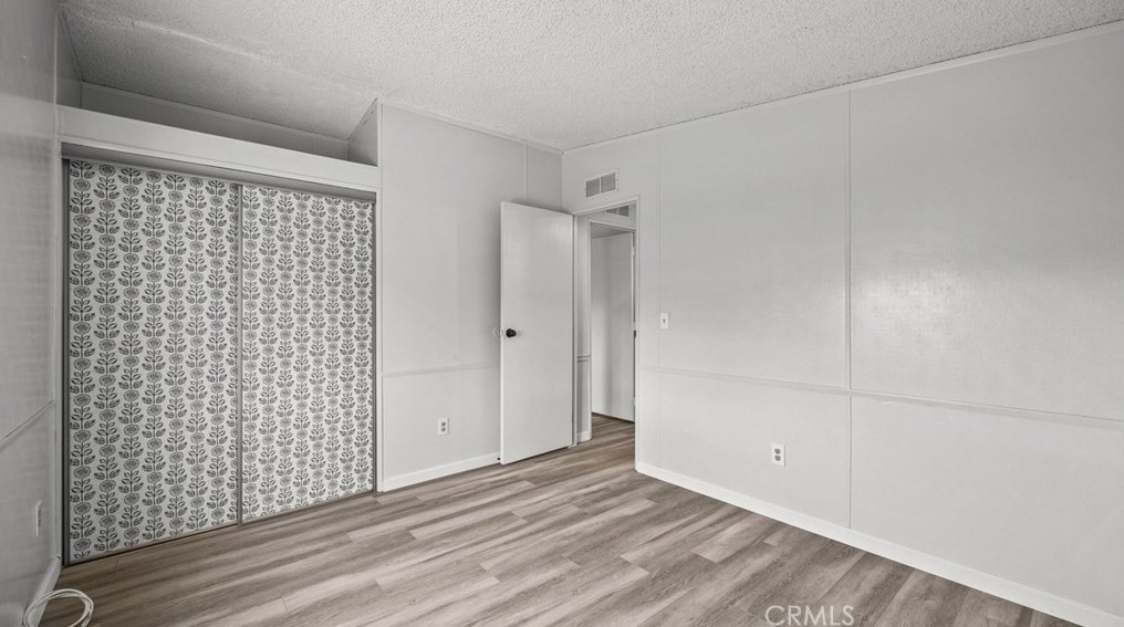 38124 Via Del Largo, Murrieta CA  92563-5687 exterior