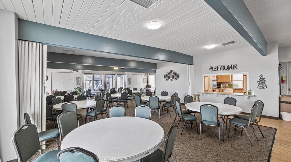 38124 Via Del Largo, Murrieta CA  92563-5687 exterior