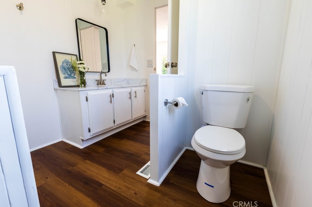 43374 Olive Ave, Hemet CA  92544-1951 exterior