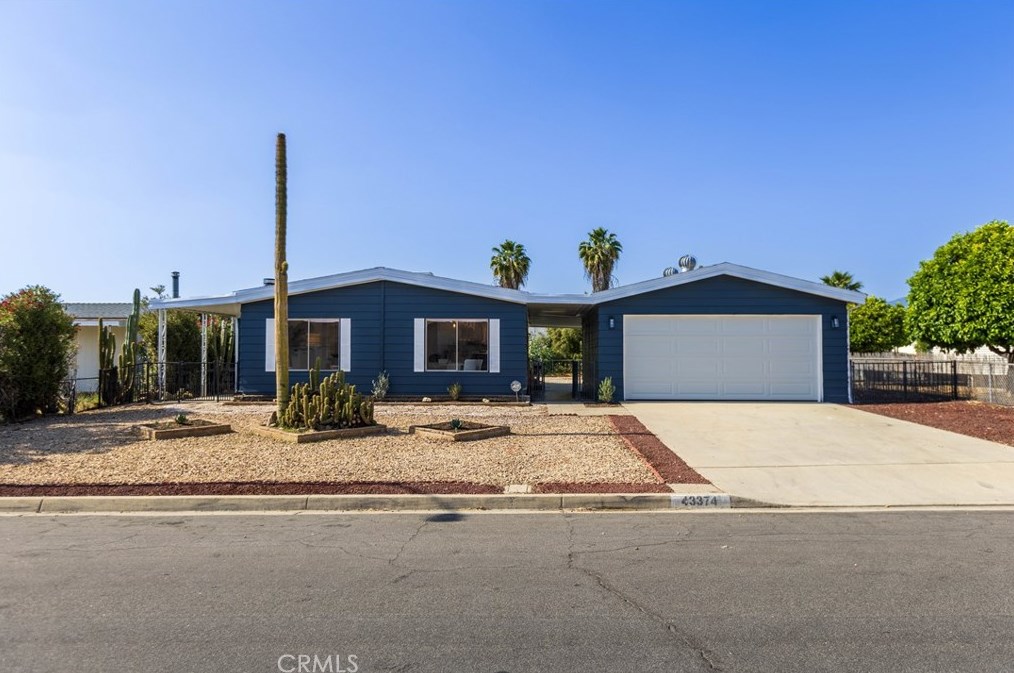 43374 Olive Ave, Hemet CA  92544-1951 exterior