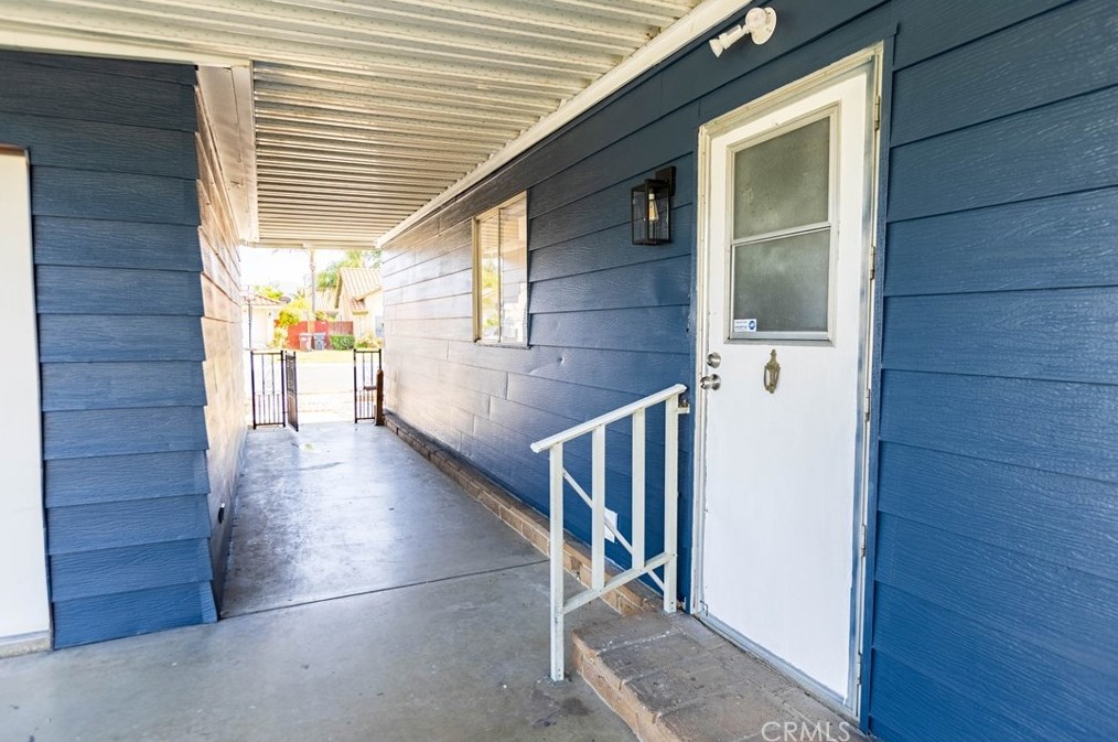 43374 Olive Ave, Hemet CA  92544-1951 exterior
