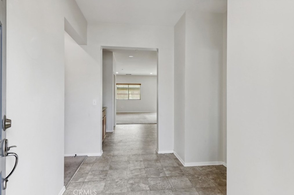 1315 Shamrock Way, Beaumont CA  92223-8460 exterior