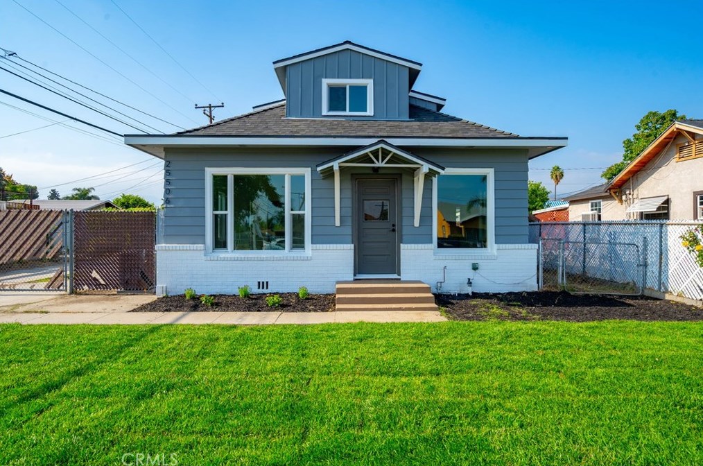 25506 Fisher St, San Bernardino CA  92404-6418 exterior