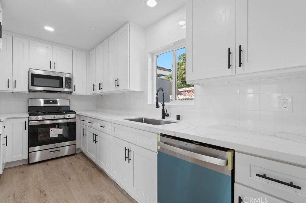 25506 Fisher St, San Bernardino CA  92404-6418 exterior