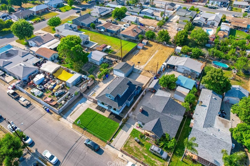 25506 Fisher St, San Bernardino CA  92404-6418 exterior