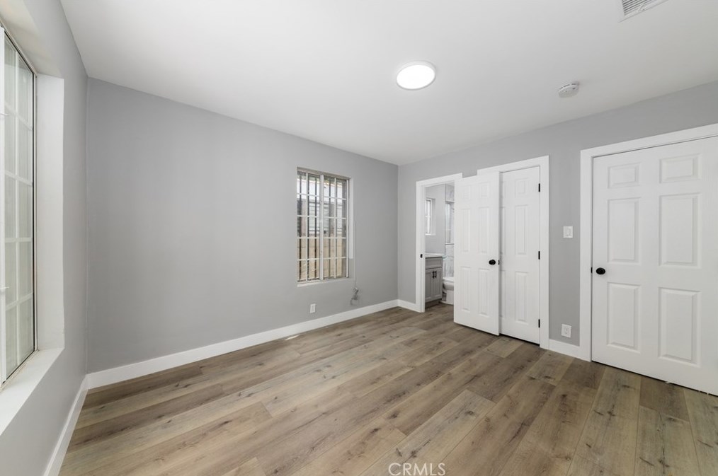 701 76th Pl, Los Angeles CA  90001-2808 exterior