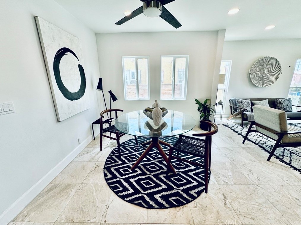 542 103rd St, Los Angeles CA 90044-4538 exterior