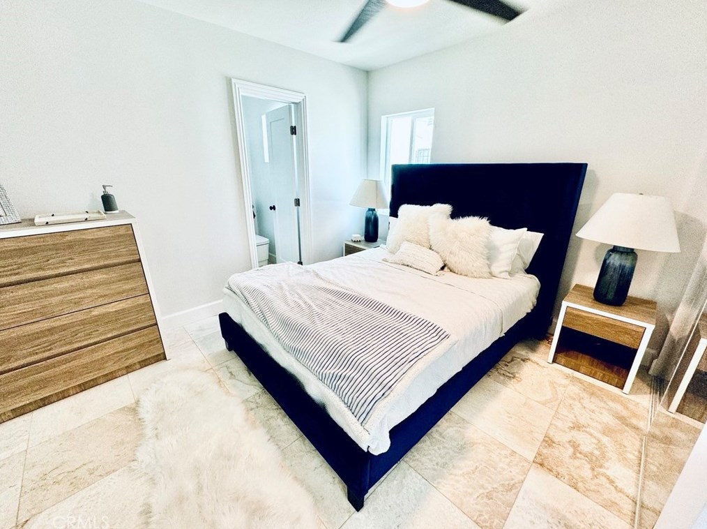 542 103rd St, Los Angeles CA 90044-4538 exterior