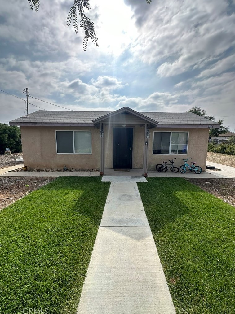 6165 Hudson St, Riverside CA 92509-5010 exterior