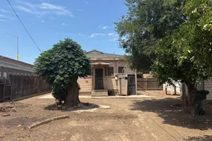 115 N Victoria Ave, Corona, CA 92879 - Photo 13