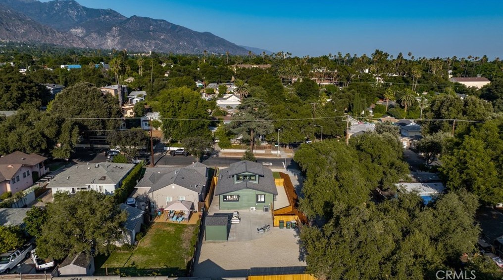 1901 Navarro Ave, Pasadena CA  91103-1551 exterior