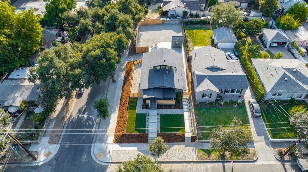 1901 Navarro Ave, Pasadena CA  91103-1551 exterior