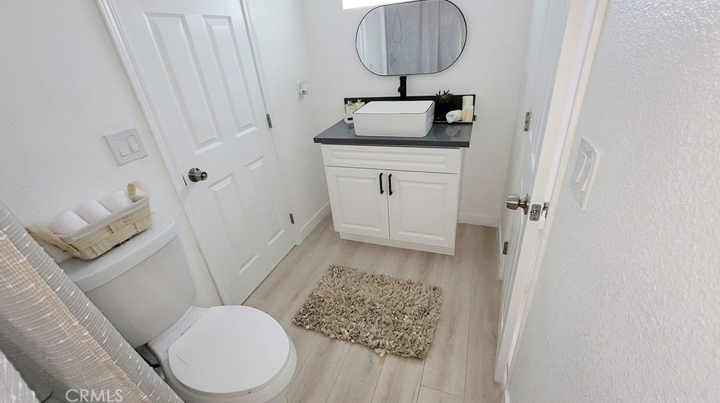 242 58th St, Los Angeles CA  90011-4836 exterior