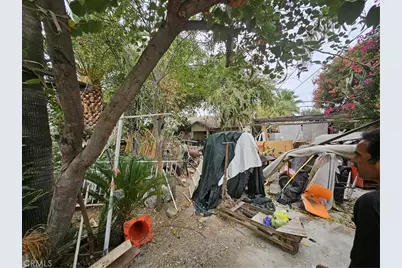 566 E Santa Fe Street, San Bernardino, CA 92408 - Photo 7