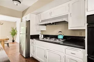 966 Willow Creek Rd, Lake Arrowhead, CA 92352 - Photo 9