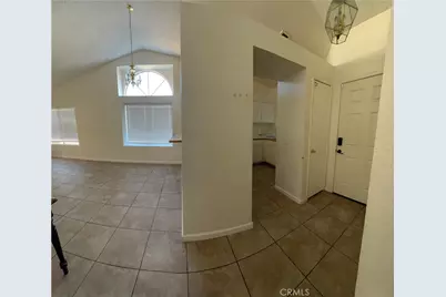 1562 Remembrance Drive, Perris, CA 92571 - Photo 9