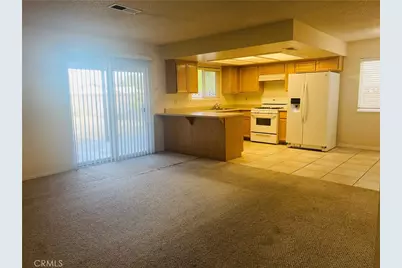 44504 Watford Avenue, Lancaster, CA 93535 - Photo 5
