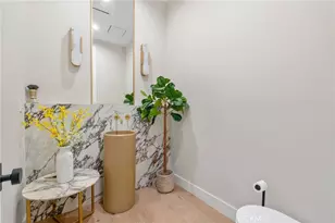 16846 Addison St, Encino, CA 91436 - Photo 45