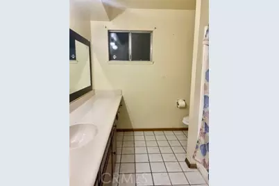 17626 Orange Court, Fontana, CA 92335 - Photo 19