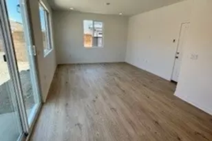 16492 Botanical Ln, Fontana, CA 92336 - Photo 3