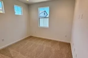 16492 Botanical Ln, Fontana, CA 92336 - Photo 7