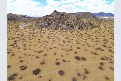 15 Laguna Seca, Apple Valley, CA 92307 - Photo 5