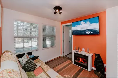 298 Holmes Lane, Sugarloaf, CA 92386 - Photo 5