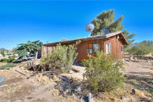 45757 Paddington Rd, Lucerne Valley, CA 92356 - Photo 3