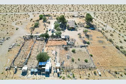 45757 Paddington Road, Lucerne Valley, CA 92356 - Photo 19