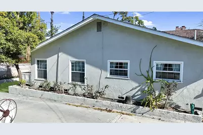 7736 Sugar Drive, Huntington Beach, CA 92647 - Photo 41