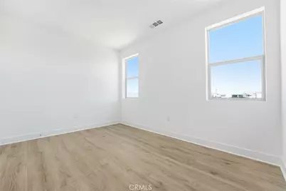 27333 Creekwood Lane, Valencia, CA 91381 - Photo 11