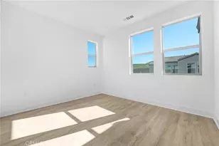 27333 Creekwood Ln, Valencia, CA 91381 - Photo 13