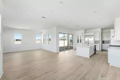 27333 Creekwood Lane, Valencia, CA 91381 - Photo 3