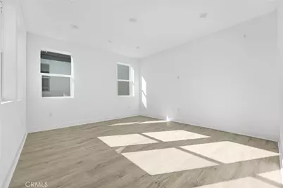27345 Creekwood Lane, Valencia, CA 91381 - Photo 13