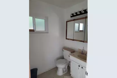 8600 Mason Avenue, Winnetka, CA 91306 - Photo 21