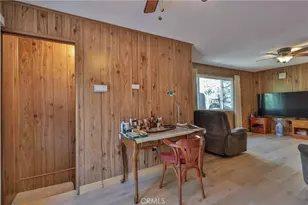 22945 Redwood Way, Crestline, CA 92325 - Photo 15