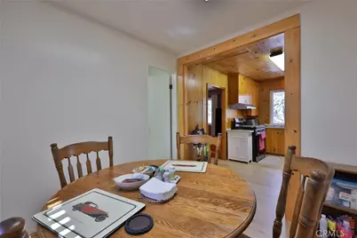 22945 Redwood Way, Crestline, CA 92325 - Photo 27