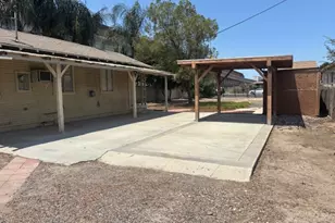 111 N Victoria Ave, Corona, CA 92879 - Photo 3