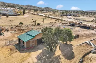 25733 Roundup Way, Apple Valley, CA 92308 - Photo 53