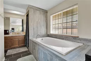 25733 Roundup Way, Apple Valley, CA 92308 - Photo 29