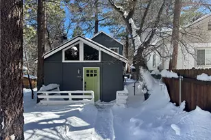 785 Vista Ave, Sugarloaf, CA 92386 - Photo 1