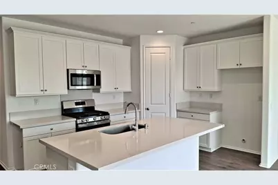 223 Almanac Street, Hemet, CA 92543 - Photo 3