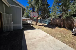 252 Riverside Ave, Sugarloaf, CA 92386 - Photo 29