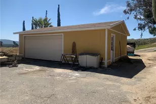 14250 Howe Pl, Beaumont, CA 92223 - Photo 13