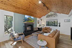 26591 Thunderbird Dr, Lake Arrowhead, CA 92352 - Photo 5