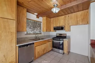 491 Violet Dr, Twin Peaks, CA 92391 - Photo 5