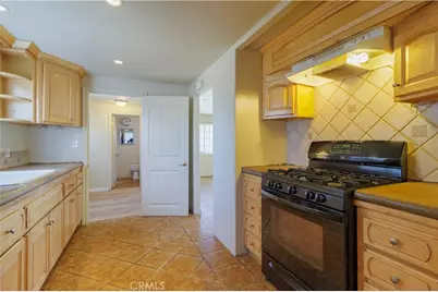 9408 Poplar Avenue, Fontana, CA 92335 - Photo 21