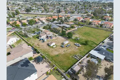 9408 Poplar Avenue, Fontana, CA 92335 - Photo 9