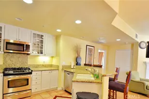 45245 Seeley 17C Dr, La Quinta, CA 92253 - Photo 11